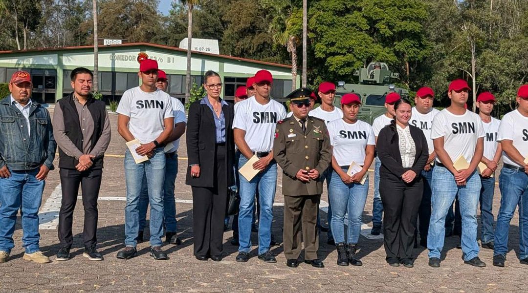 Jóvenes de Tlaltenango reciben su Cartilla del Servicio Militar Nacional